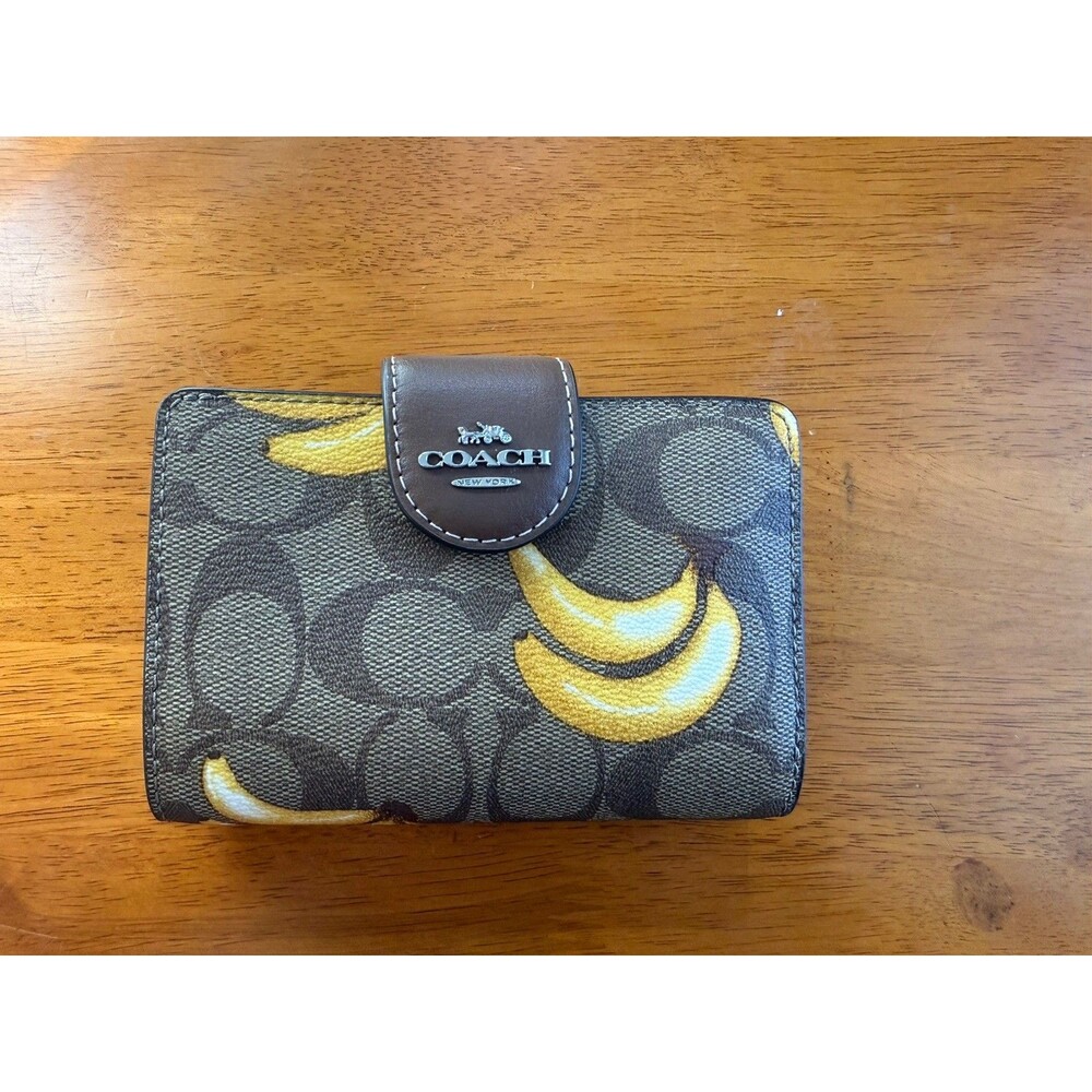 COACH Medium Corner Zip Wallet In Signature Canvas With Banana Print